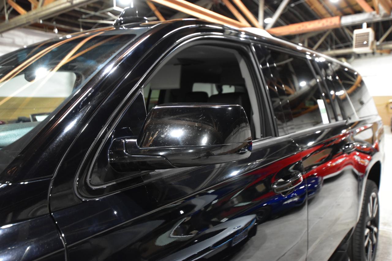 Chevrolet Suburban 4WD 4dr 1500 LT 2019