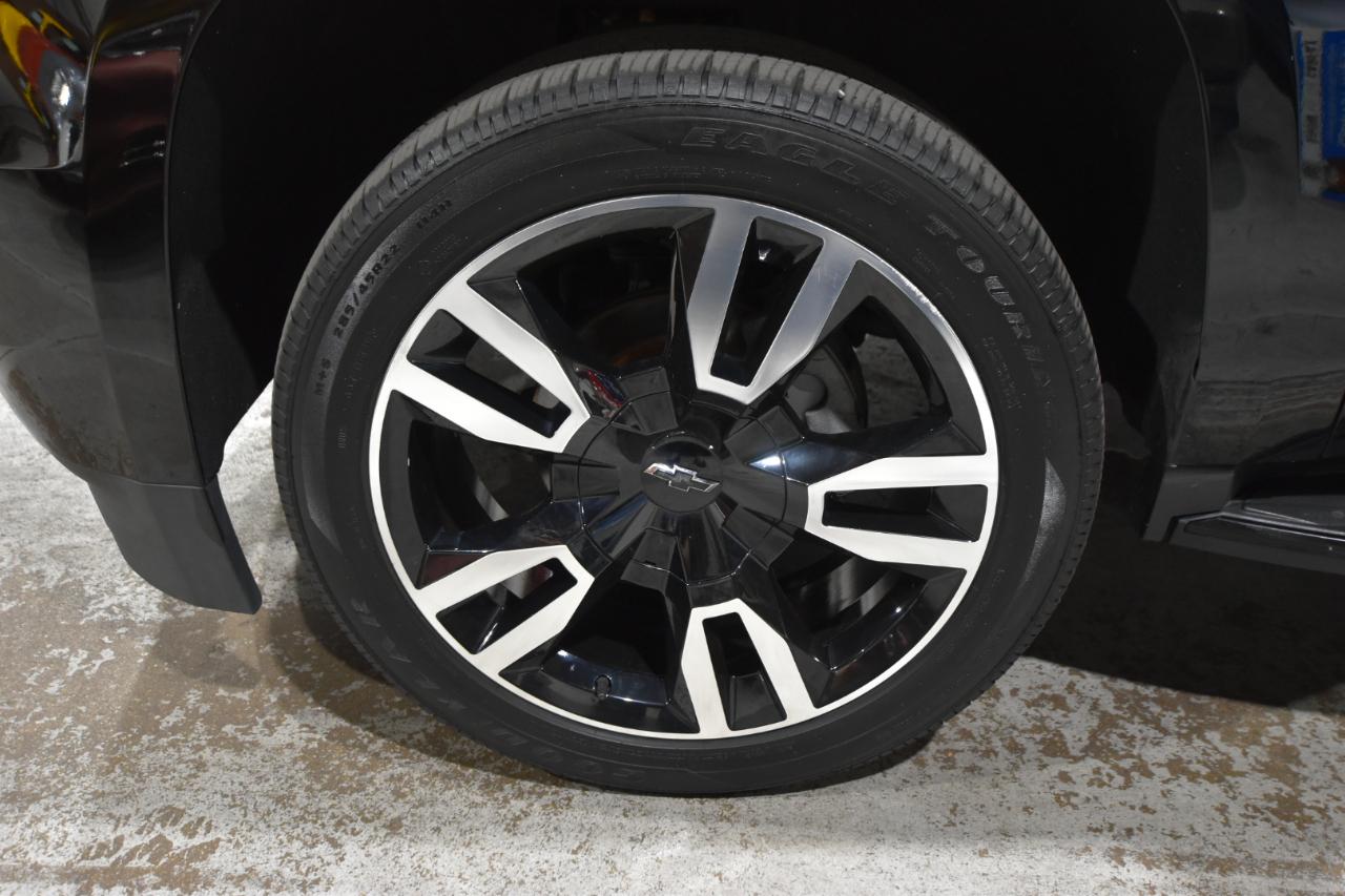 Chevrolet Suburban 4WD 4dr 1500 LT 2019