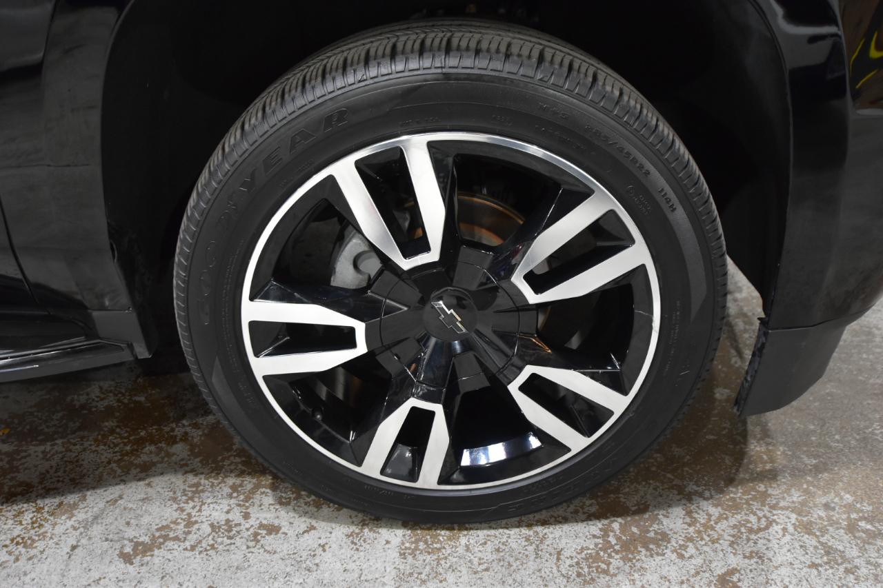 Chevrolet Suburban 4WD 4dr 1500 LT 2019