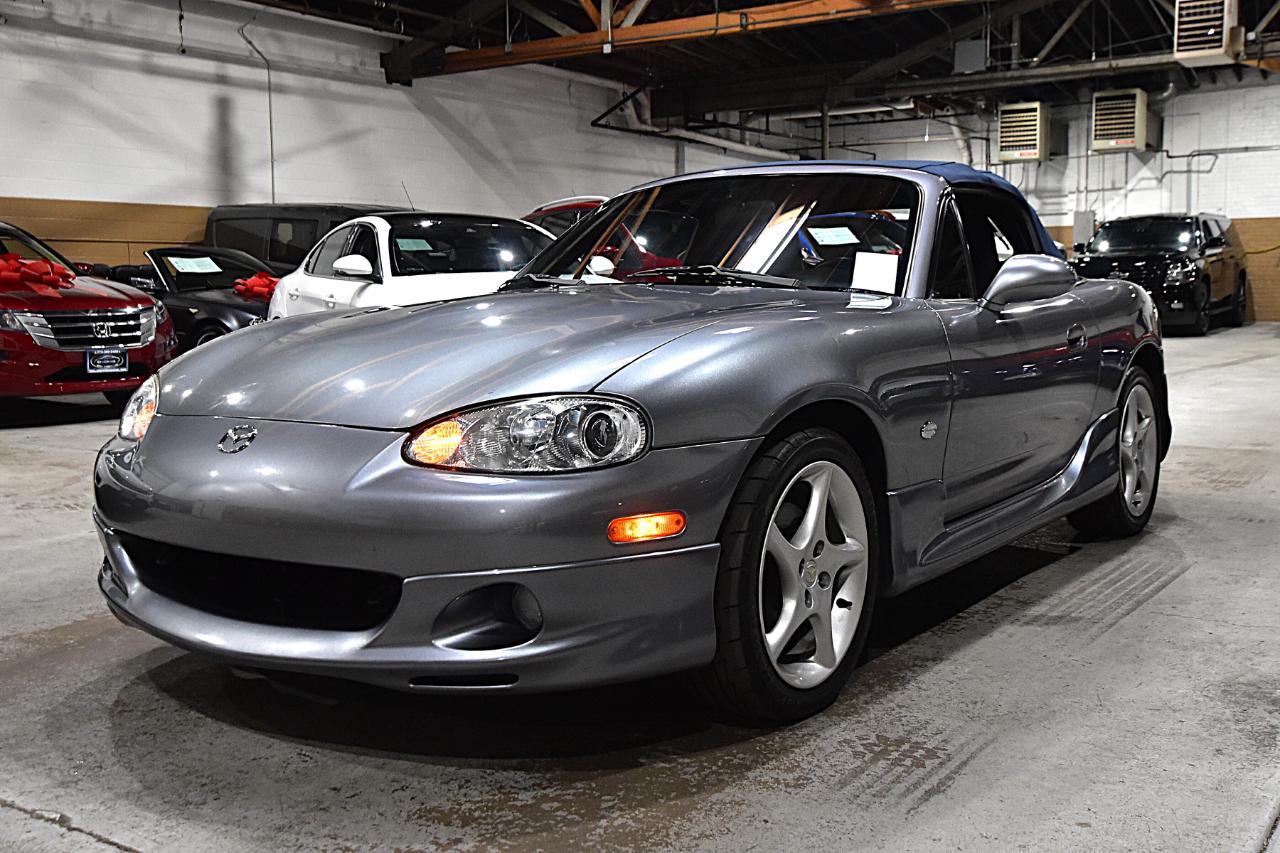 Mazda MX-5 Miata 2dr Conv Shinsen 5-Spd Manual 2003