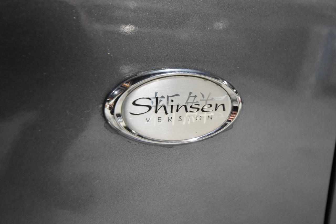 Mazda MX-5 Miata 2dr Conv Shinsen 5-Spd Manual 2003