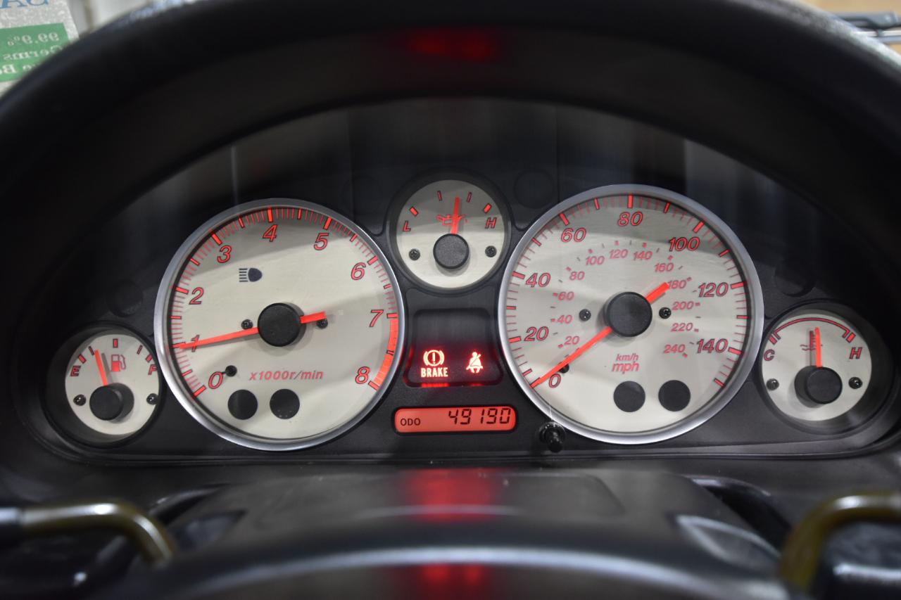 Mazda MX-5 Miata 2dr Conv Shinsen 5-Spd Manual 2003