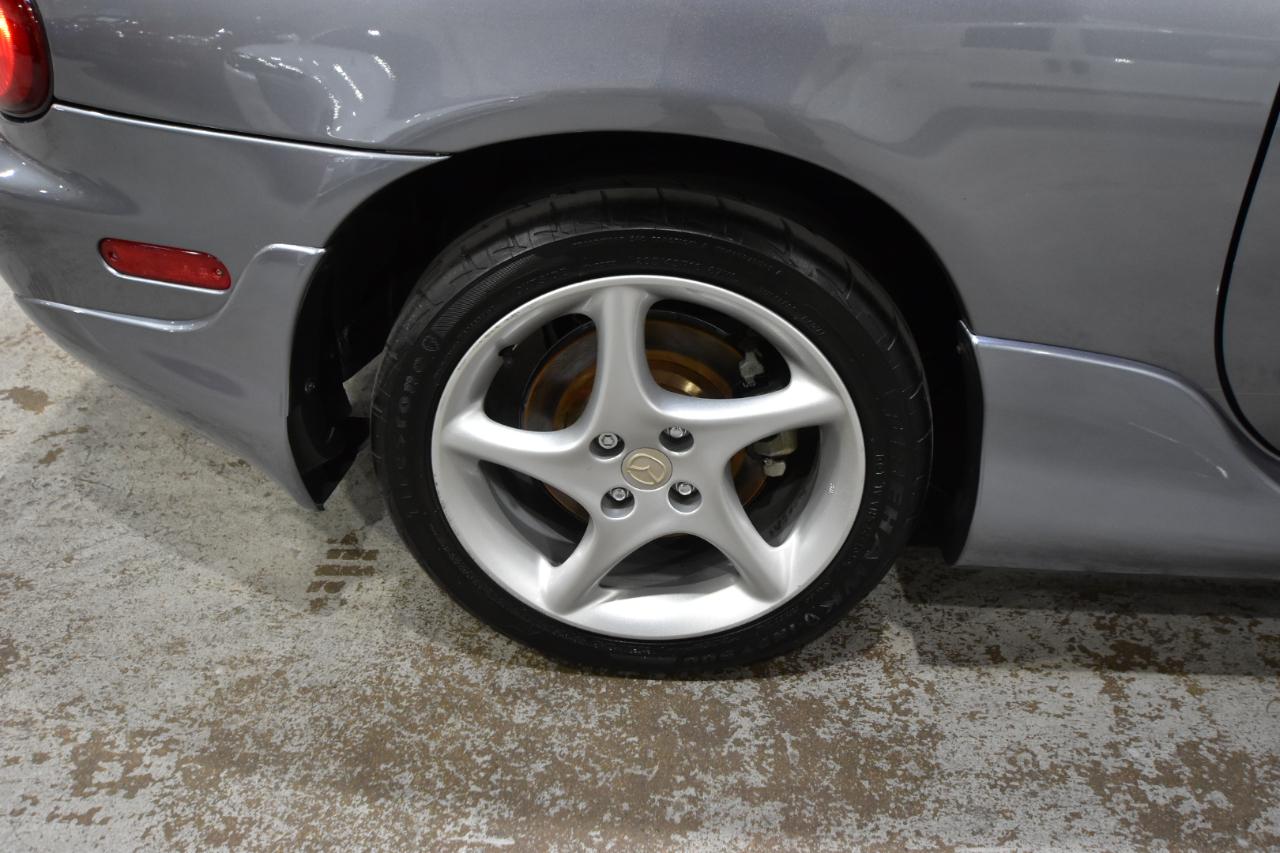 Mazda MX-5 Miata 2dr Conv Shinsen 5-Spd Manual 2003