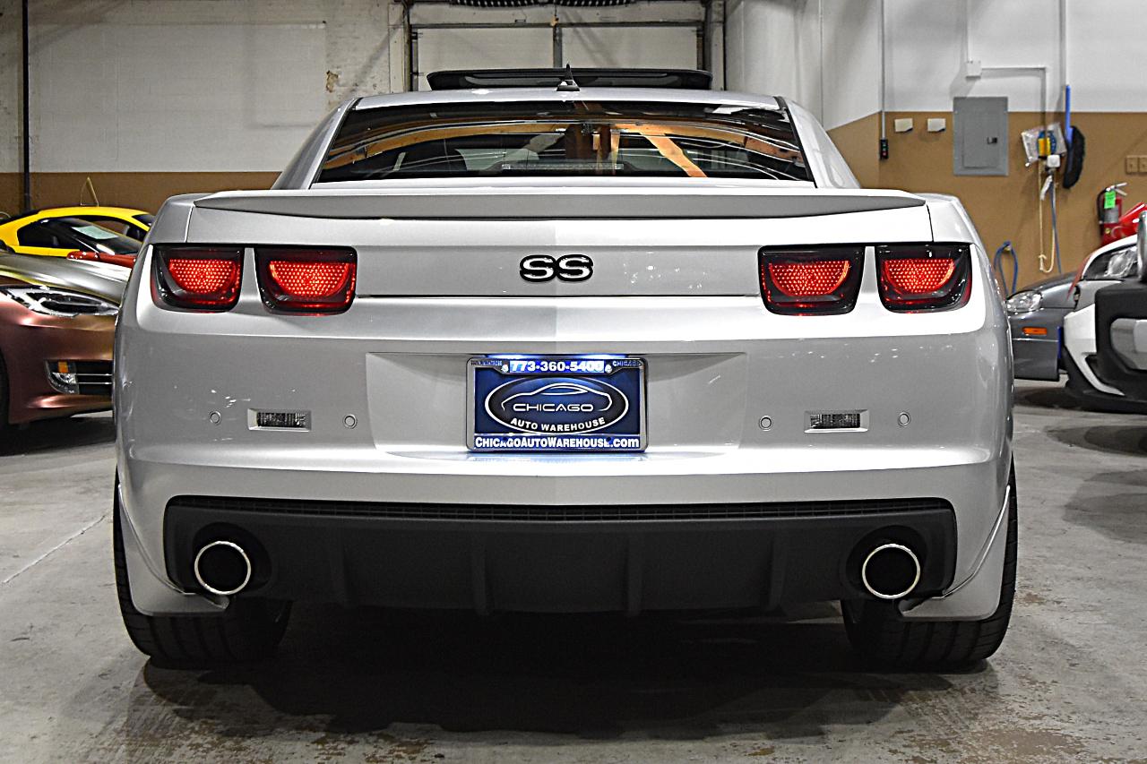Chevrolet Camaro 2dr Cpe 2SS 2010