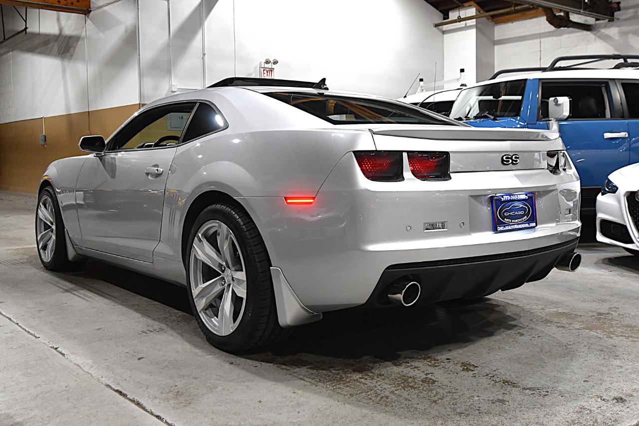 Chevrolet Camaro 2dr Cpe 2SS 2010