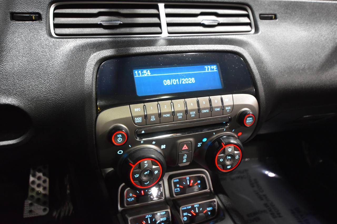 Chevrolet Camaro 2dr Cpe 2SS 2010