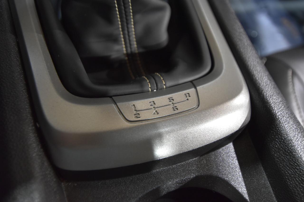 Chevrolet Camaro 2dr Cpe 2SS 2010