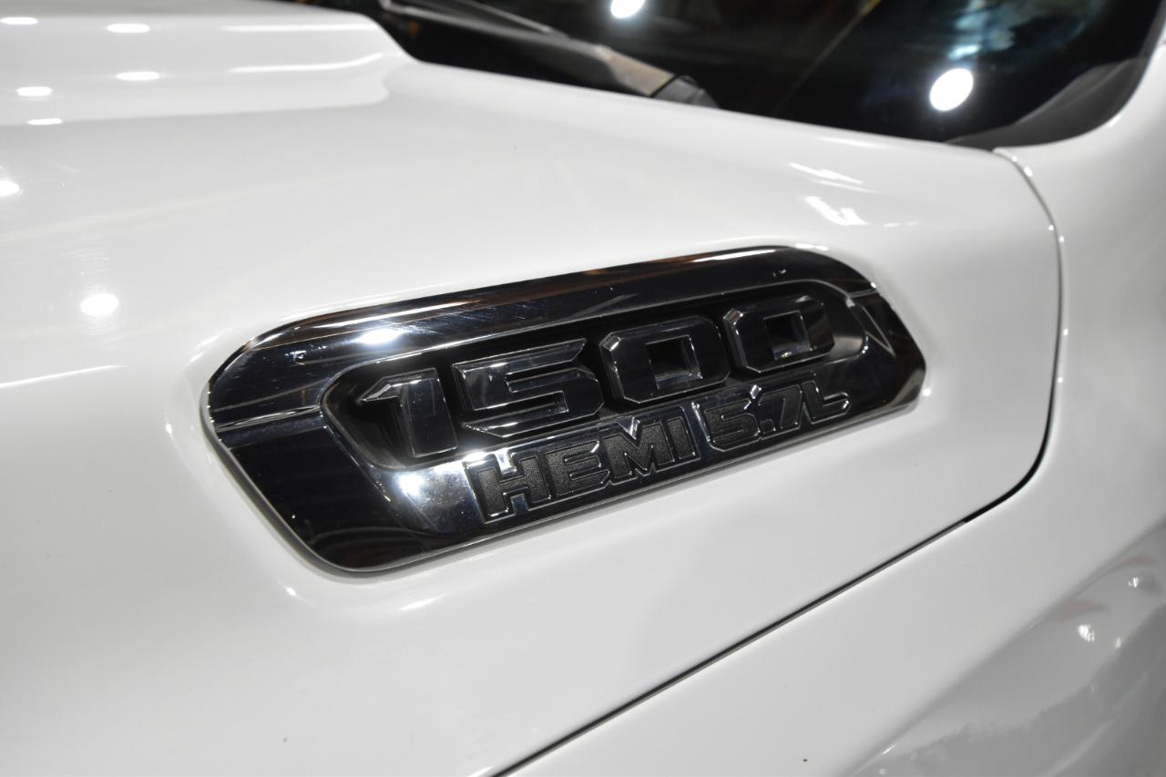 RAM 1500 Big Horn 4x4 Quad Cab 6'4" Box 2020