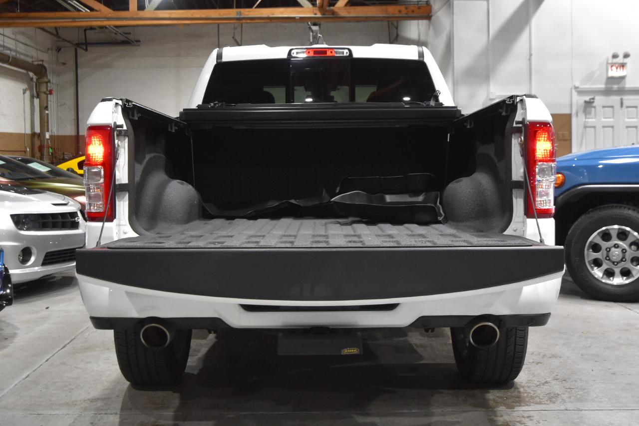 RAM 1500 Big Horn 4x4 Quad Cab 6'4" Box 2020