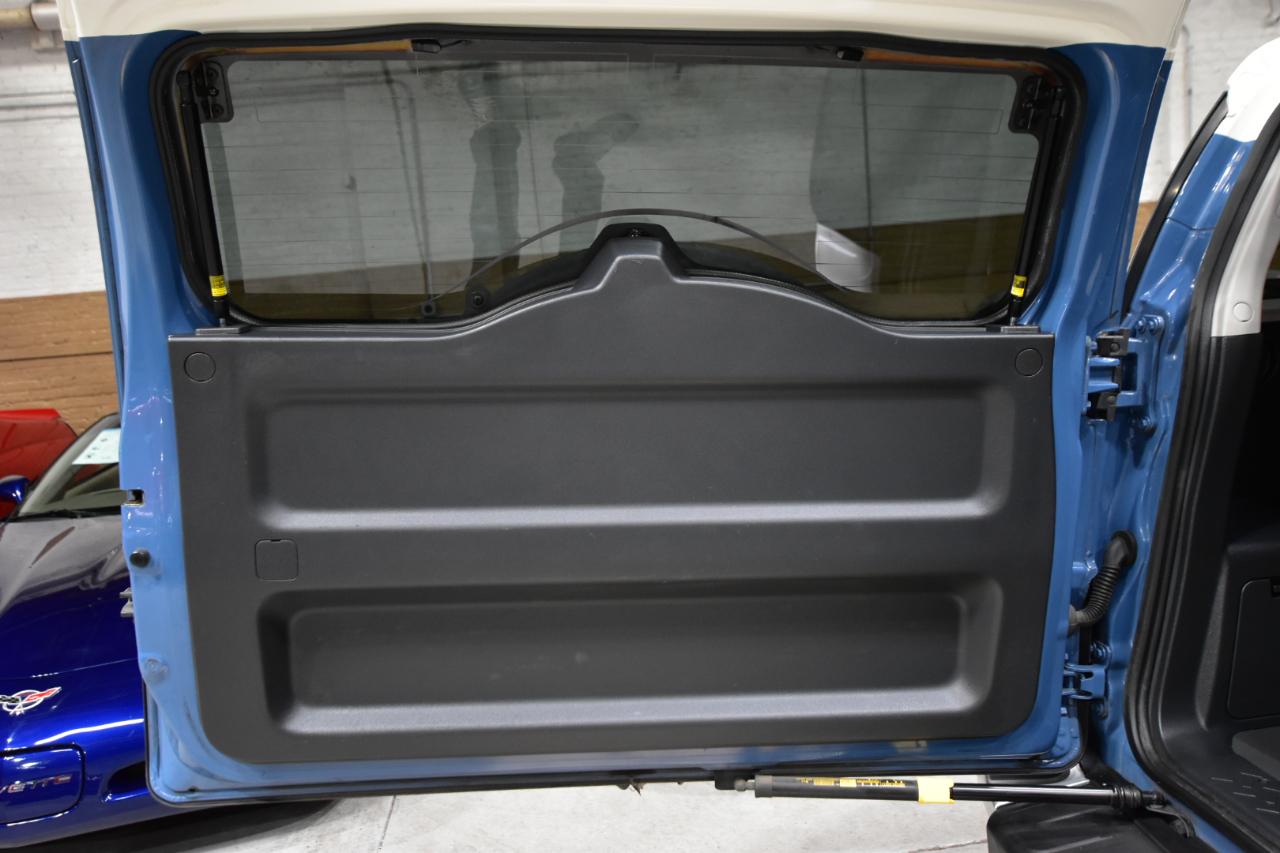 Toyota FJ Cruiser 4WD 4dr Auto (Natl) 2012