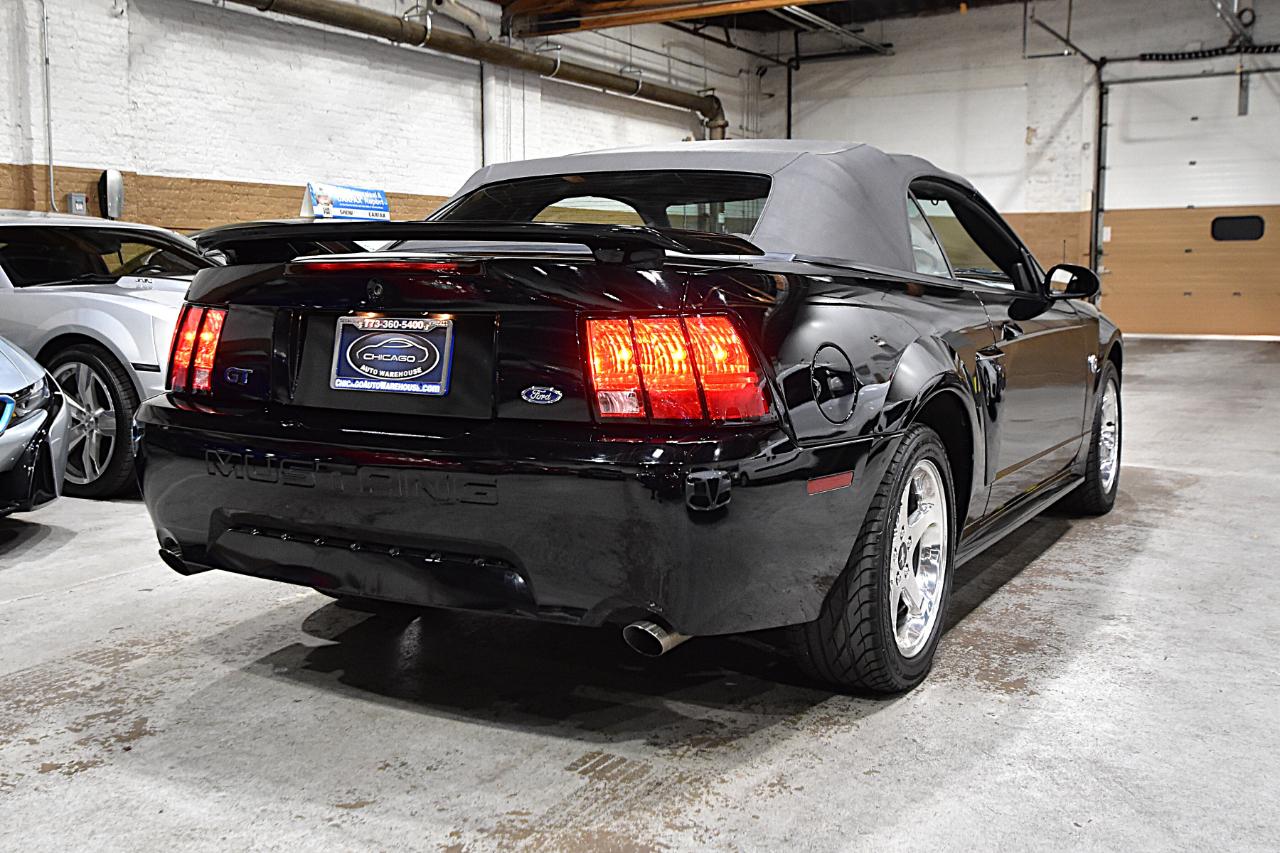 Ford Mustang 2dr Conv GT Deluxe 2004