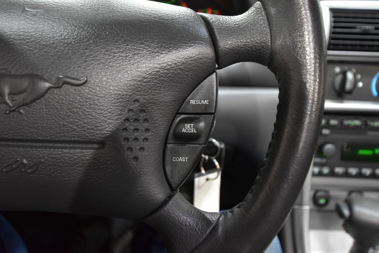 Ford Mustang 2dr Conv GT Deluxe 2004