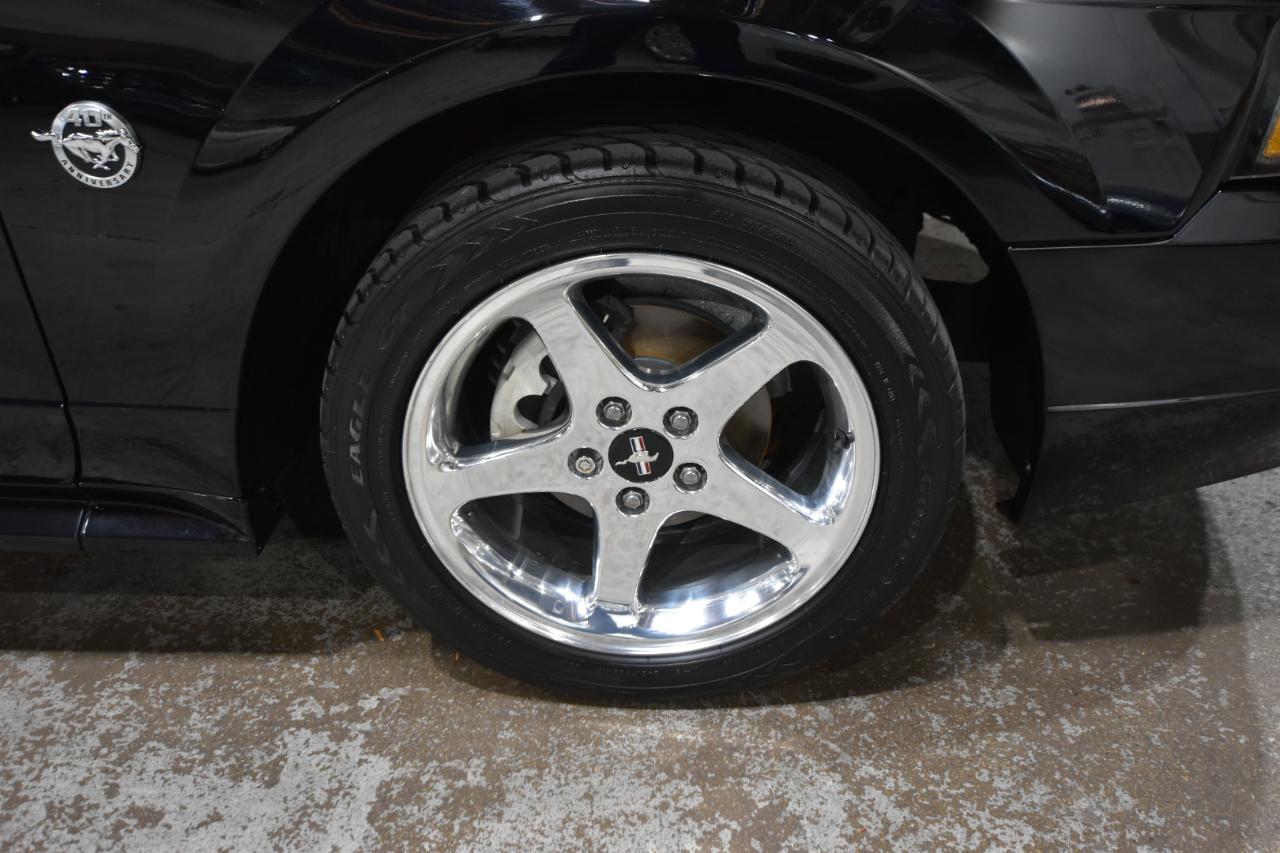 Ford Mustang 2dr Conv GT Deluxe 2004