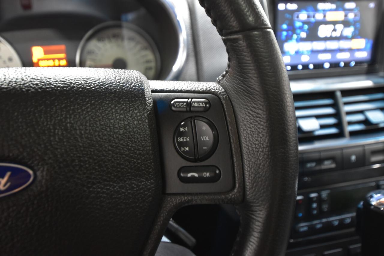 Ford Explorer Sport Trac AWD 4dr V8 Adrenalin 2010