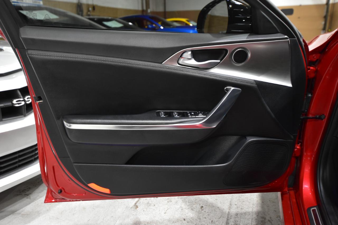 Kia Stinger GT1 AWD 2022