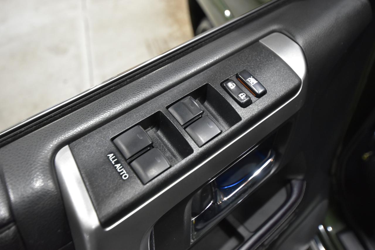 Toyota 4Runner Limited 4WD (Natl) 2022