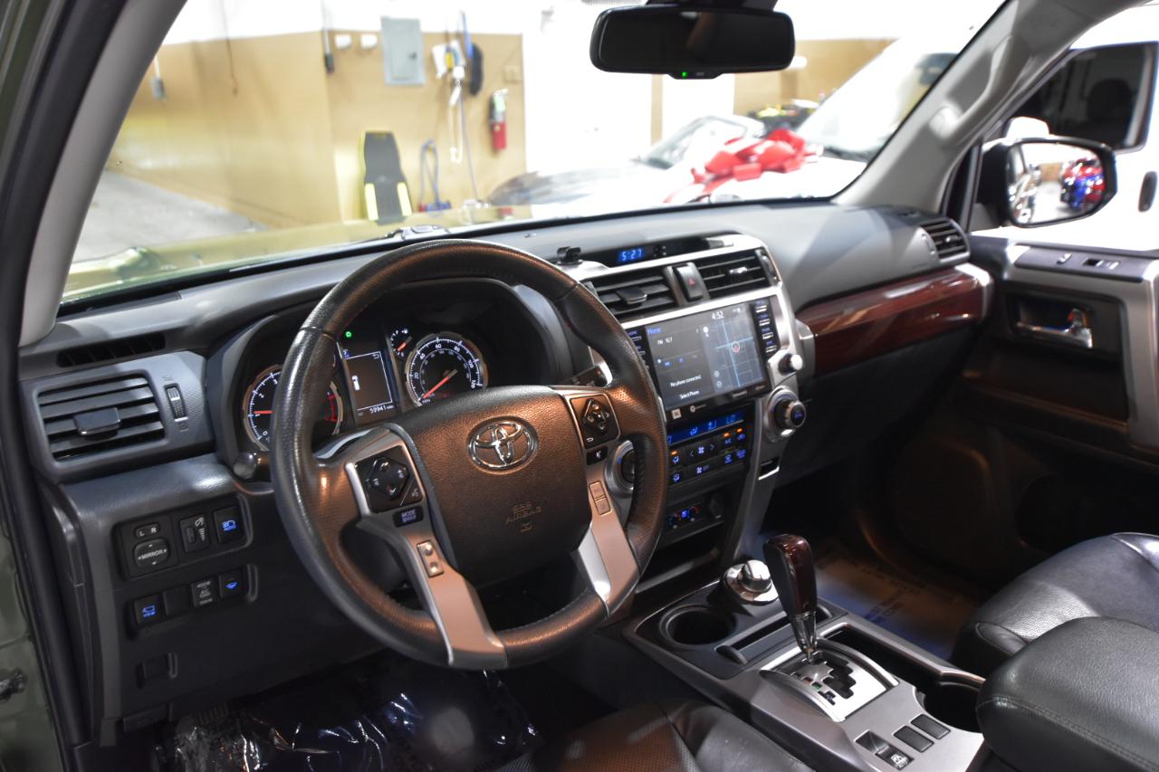 Toyota 4Runner Limited 4WD (Natl) 2022