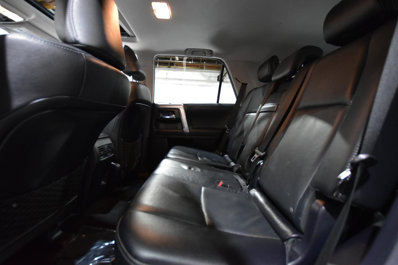 Toyota 4Runner Limited 4WD (Natl) 2022