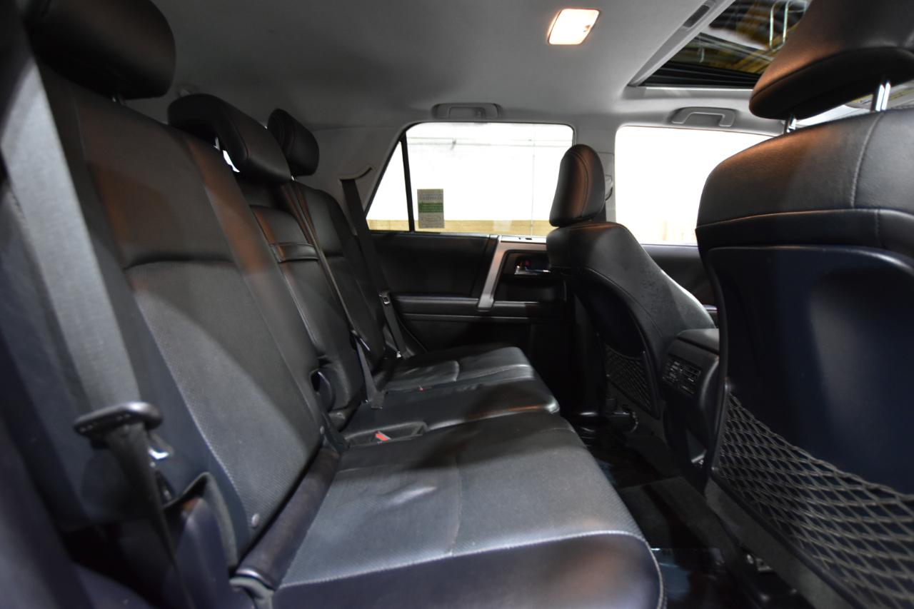 Toyota 4Runner Limited 4WD (Natl) 2022