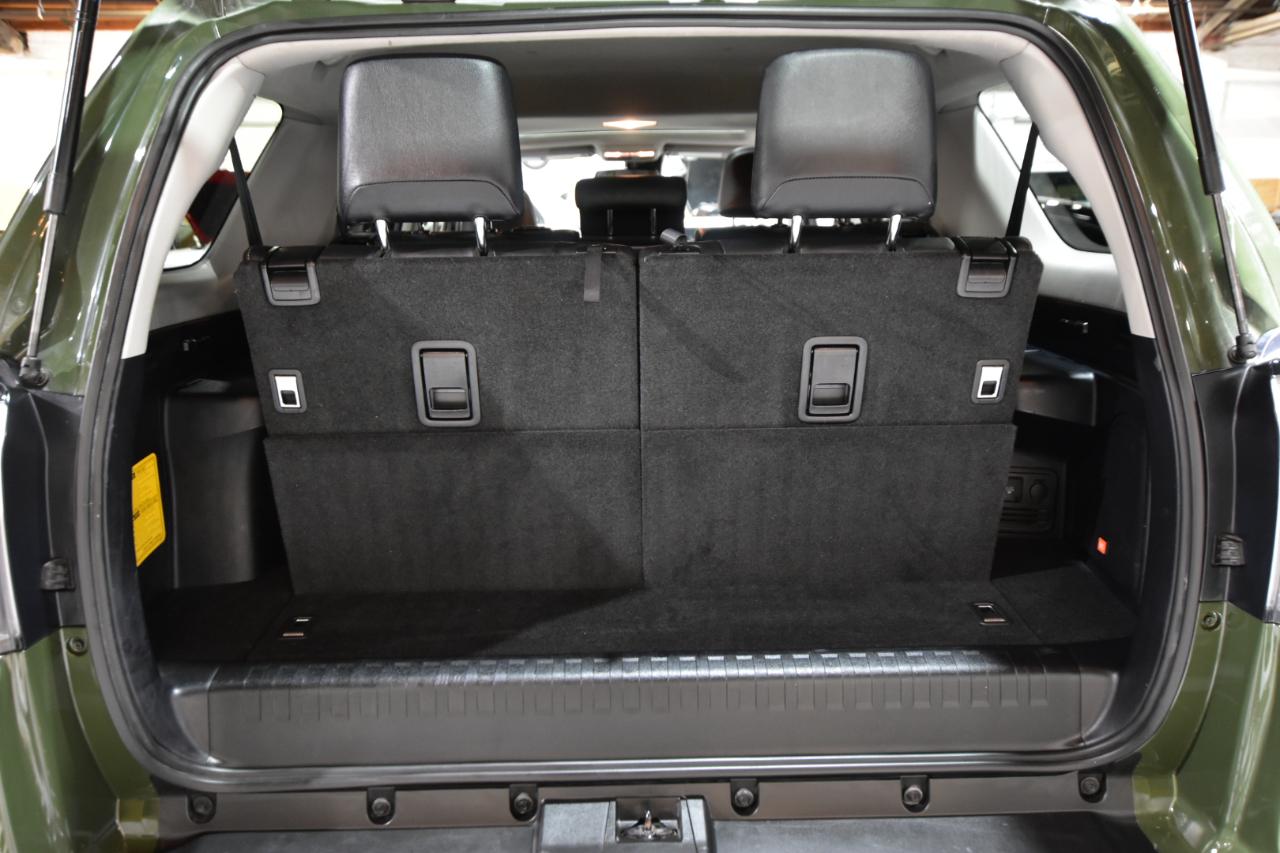 Toyota 4Runner Limited 4WD (Natl) 2022