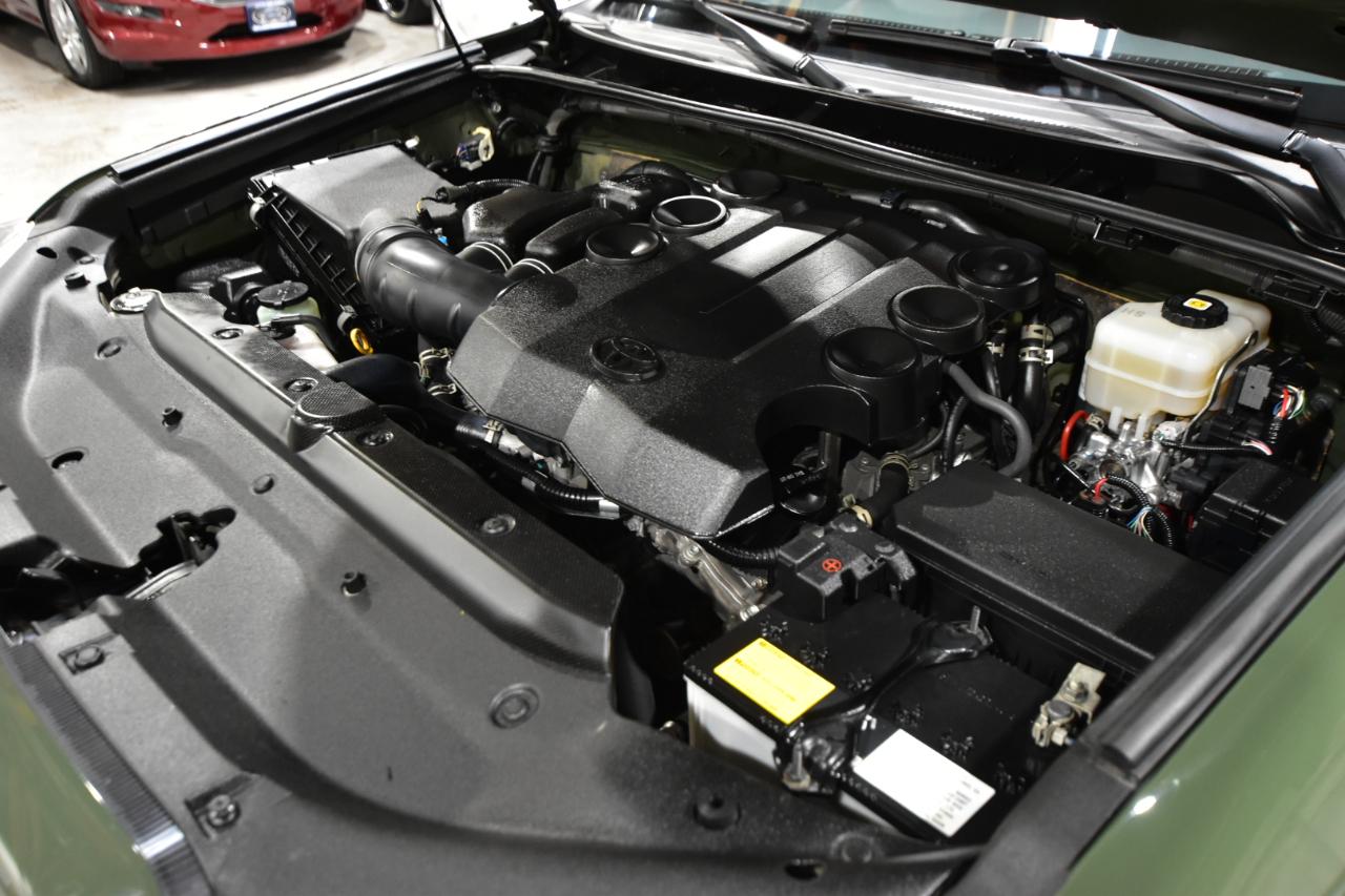 Toyota 4Runner Limited 4WD (Natl) 2022