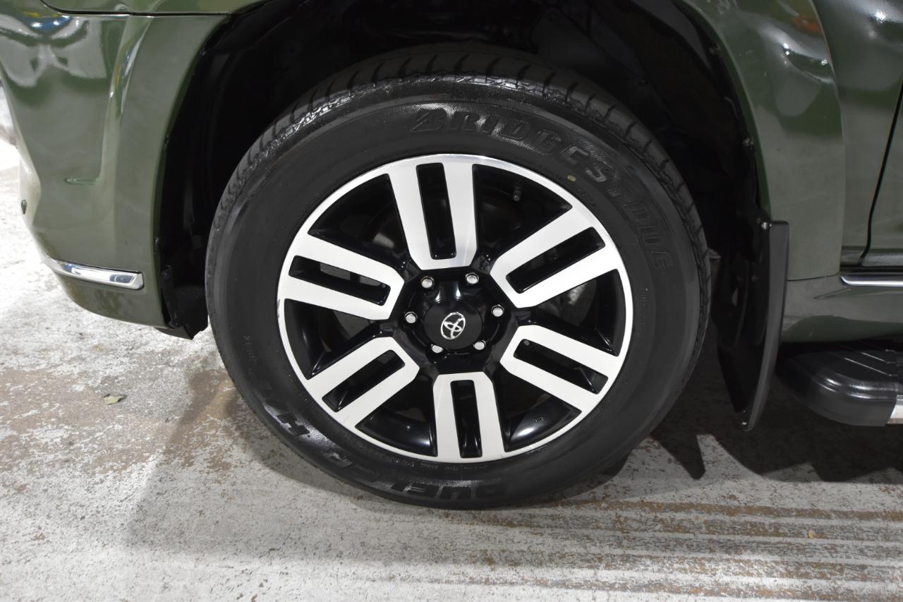 Toyota 4Runner Limited 4WD (Natl) 2022