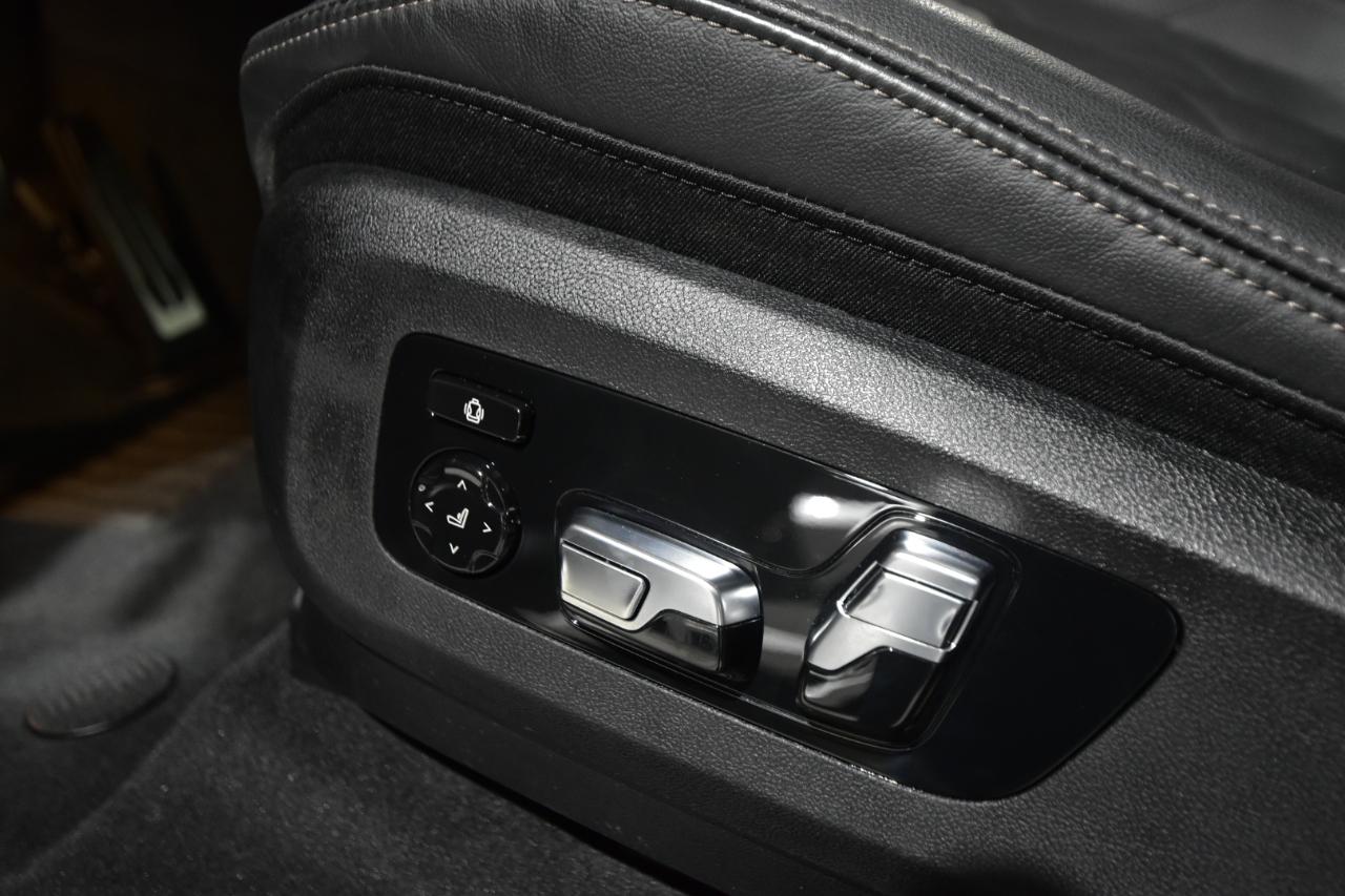 BMW X5 xDrive40i Sports Activity Vehicle 2025
