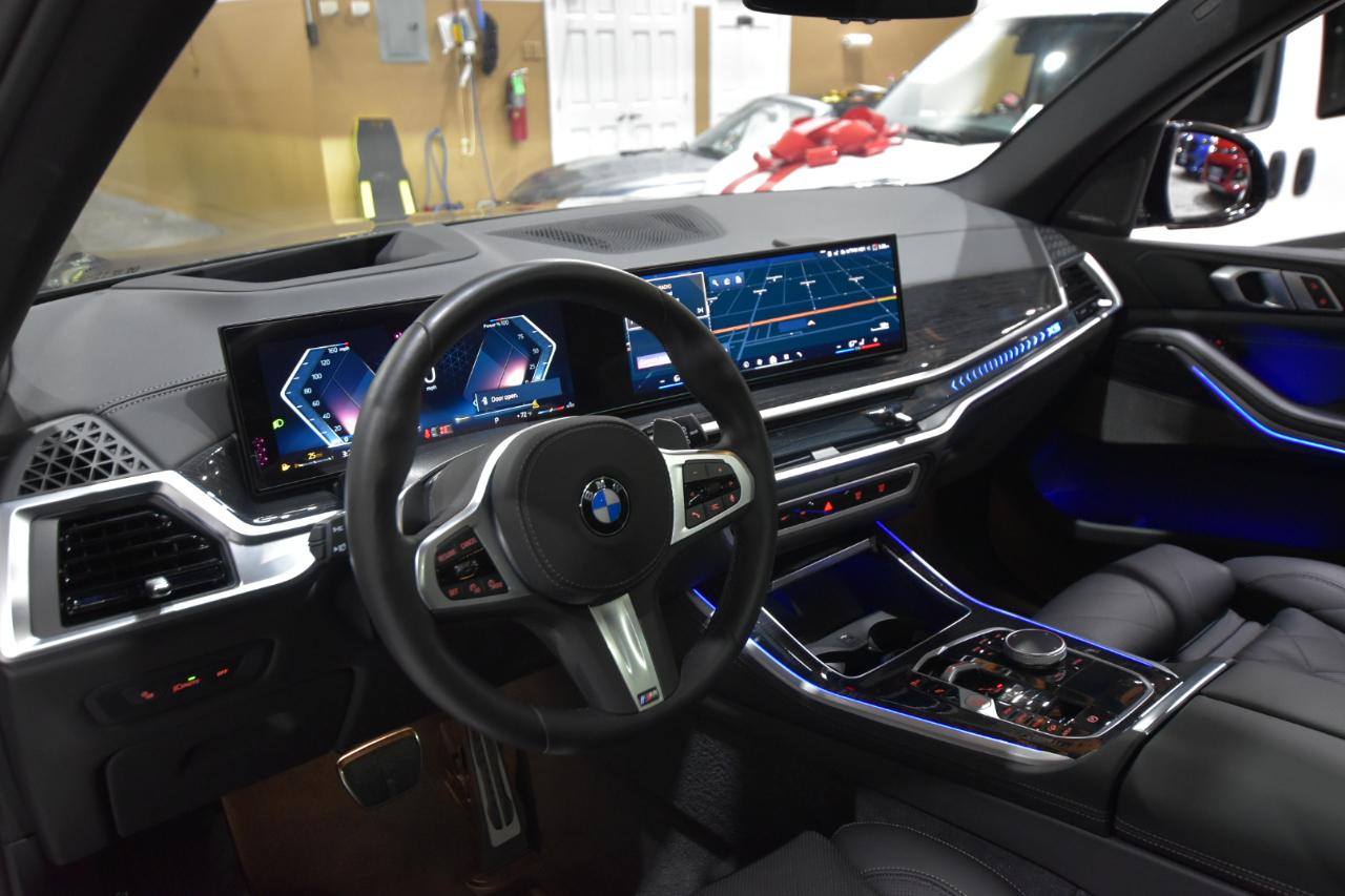 BMW X5 xDrive40i Sports Activity Vehicle 2025