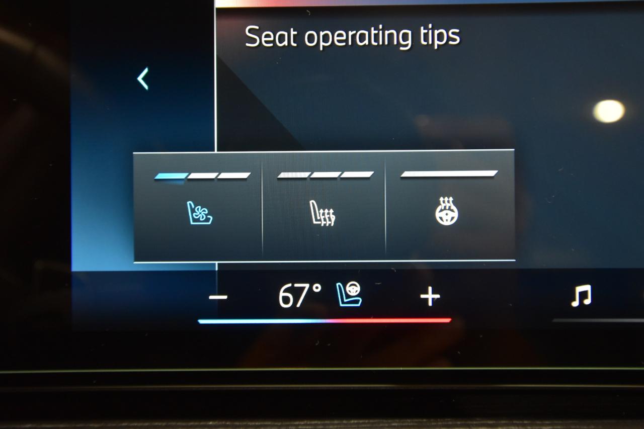 BMW X5 xDrive40i Sports Activity Vehicle 2025