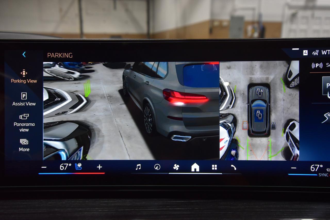 BMW X5 xDrive40i Sports Activity Vehicle 2025