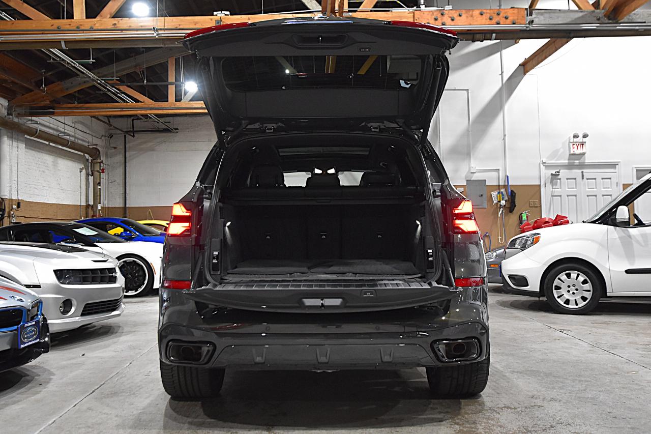 BMW X5 xDrive40i Sports Activity Vehicle 2025