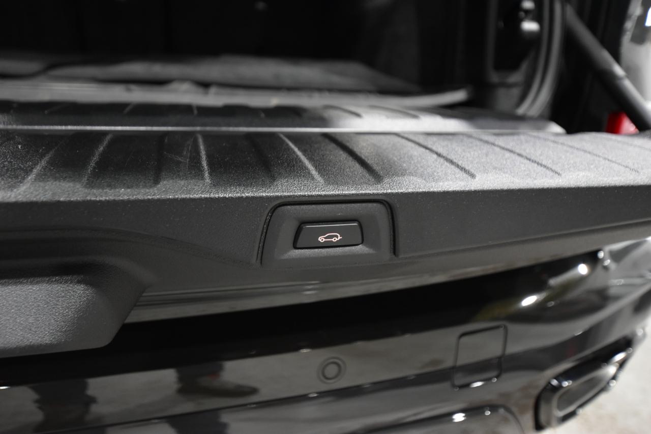 BMW X5 xDrive40i Sports Activity Vehicle 2025