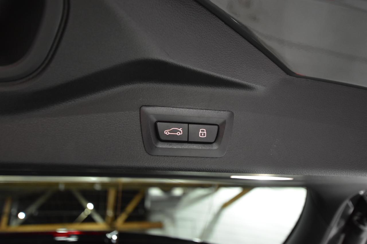 BMW X5 xDrive40i Sports Activity Vehicle 2025