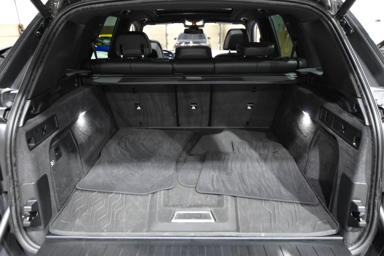 BMW X5 xDrive40i Sports Activity Vehicle 2025