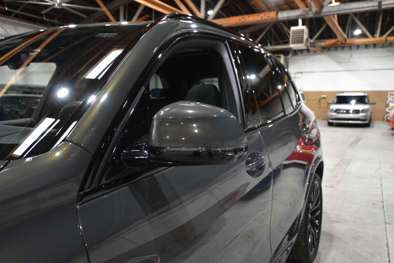 BMW X5 xDrive40i Sports Activity Vehicle 2025