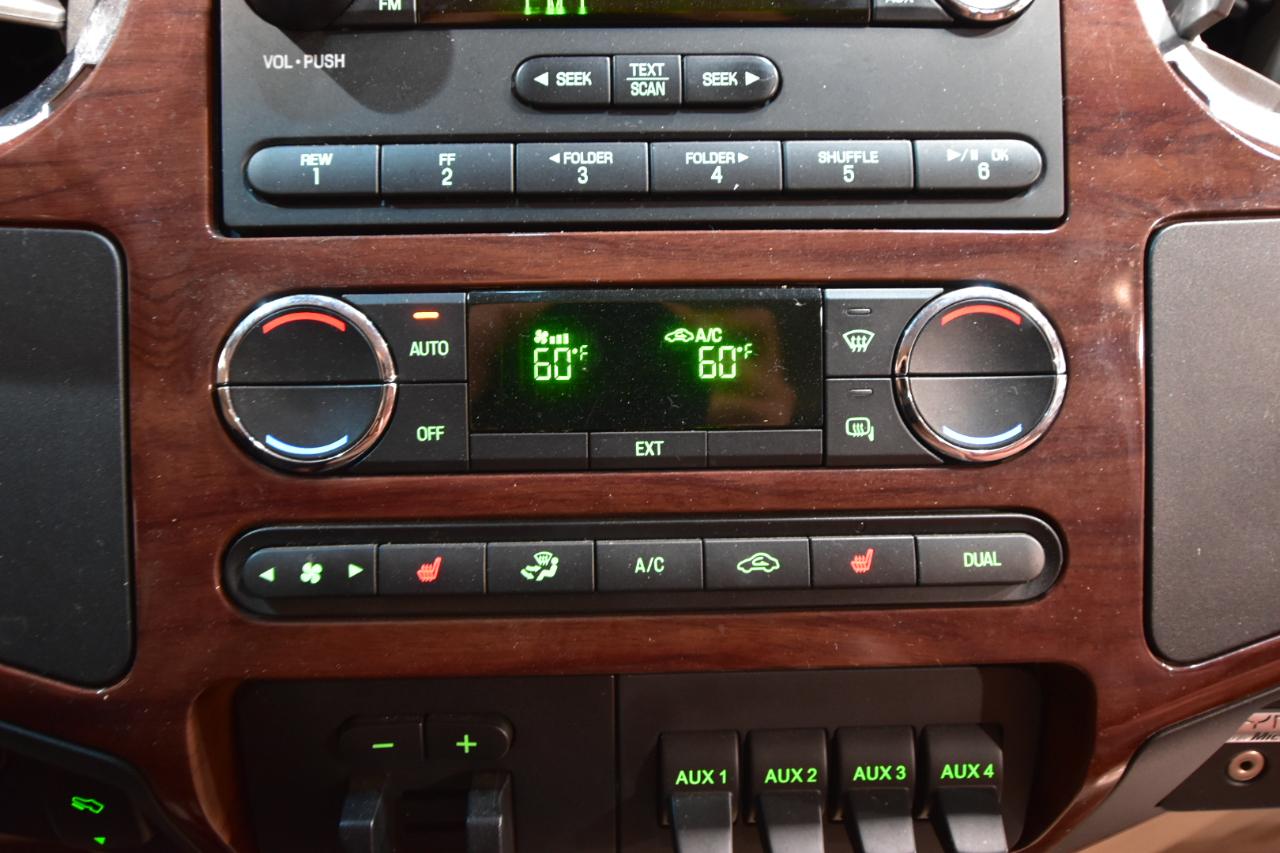Ford Super Duty F-250 SRW 4WD Crew Cab 156" King Ranch 2009