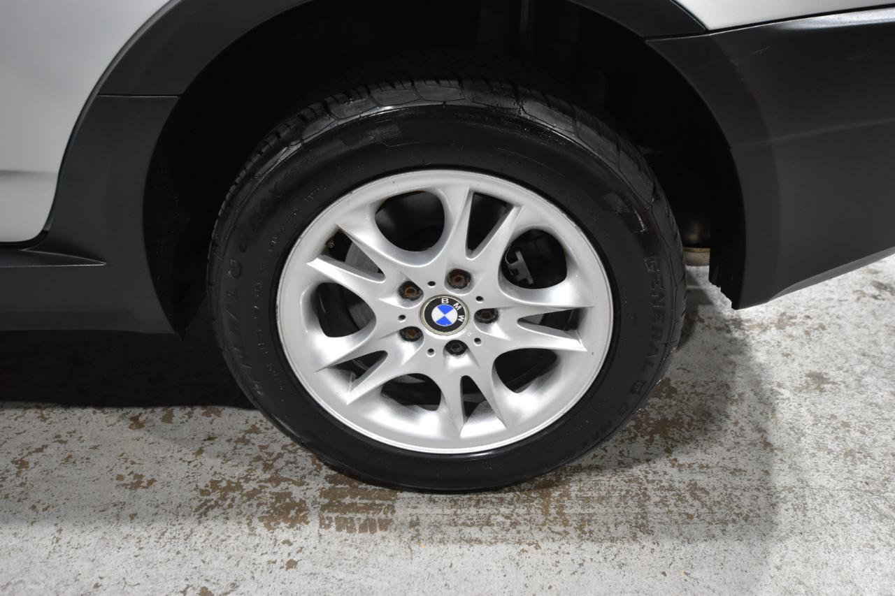 BMW X3 X3 4dr AWD 2.5i 2004