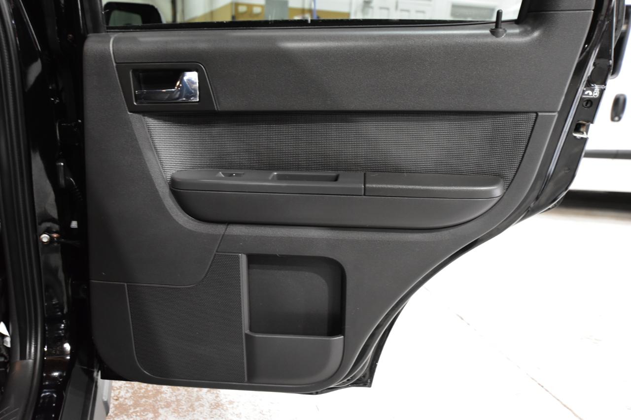 Ford Escape FWD 4dr I4 Auto Limited 2009