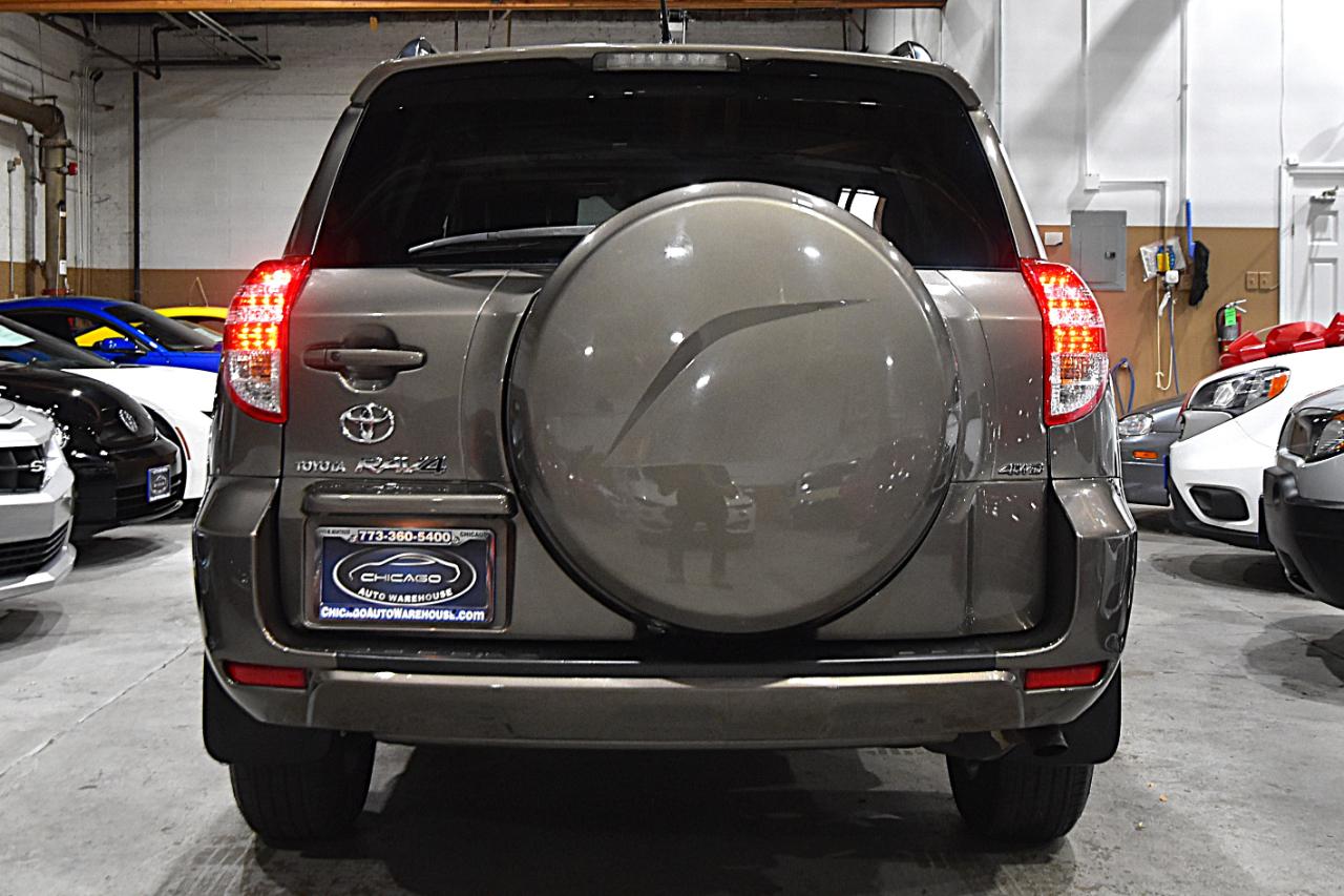 Toyota RAV4 4WD 4dr 4-cyl 4-Spd AT Ltd (Natl) 2010