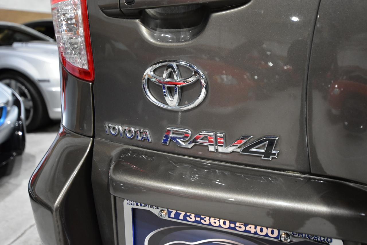 Toyota RAV4 4WD 4dr 4-cyl 4-Spd AT Ltd (Natl) 2010
