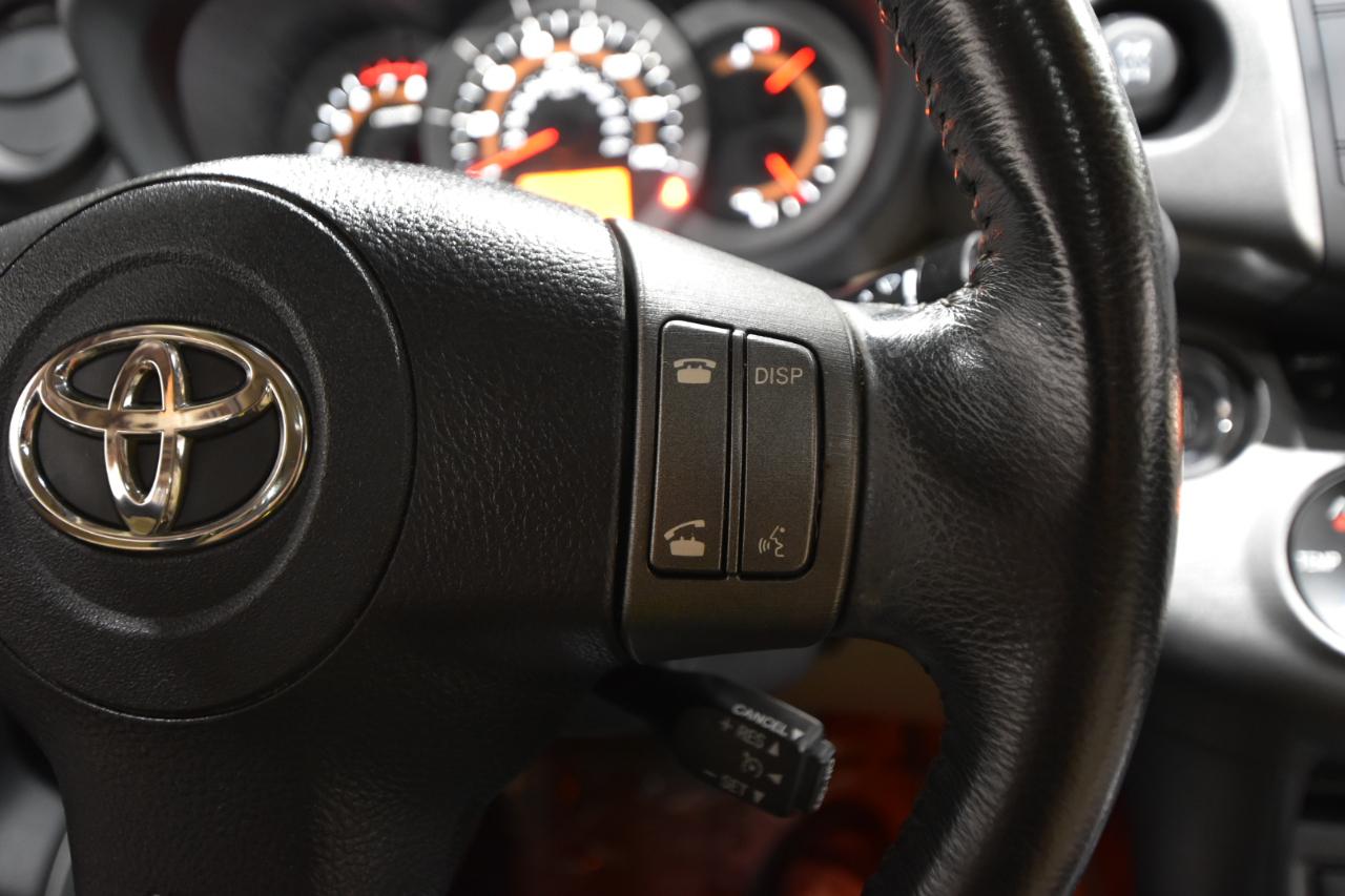 Toyota RAV4 4WD 4dr 4-cyl 4-Spd AT Ltd (Natl) 2010