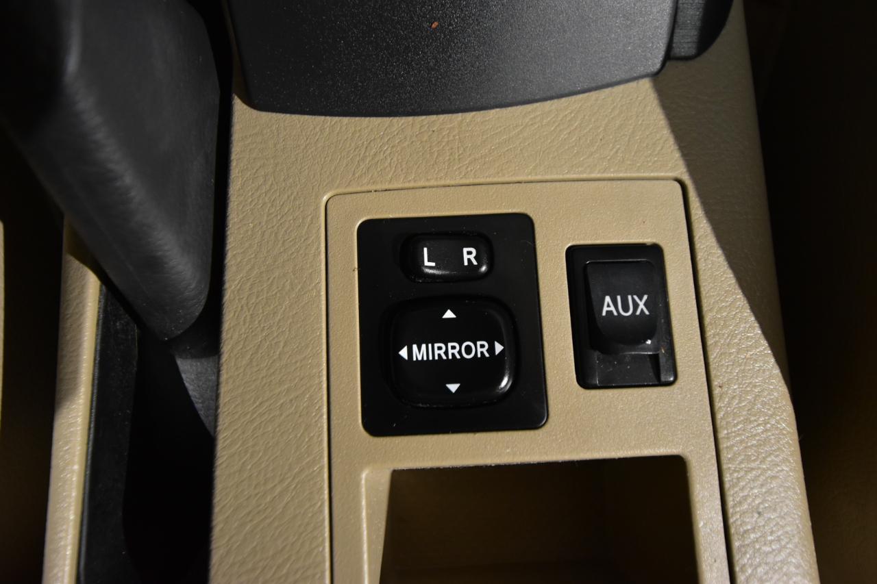 Toyota RAV4 4WD 4dr 4-cyl 4-Spd AT Ltd (Natl) 2010