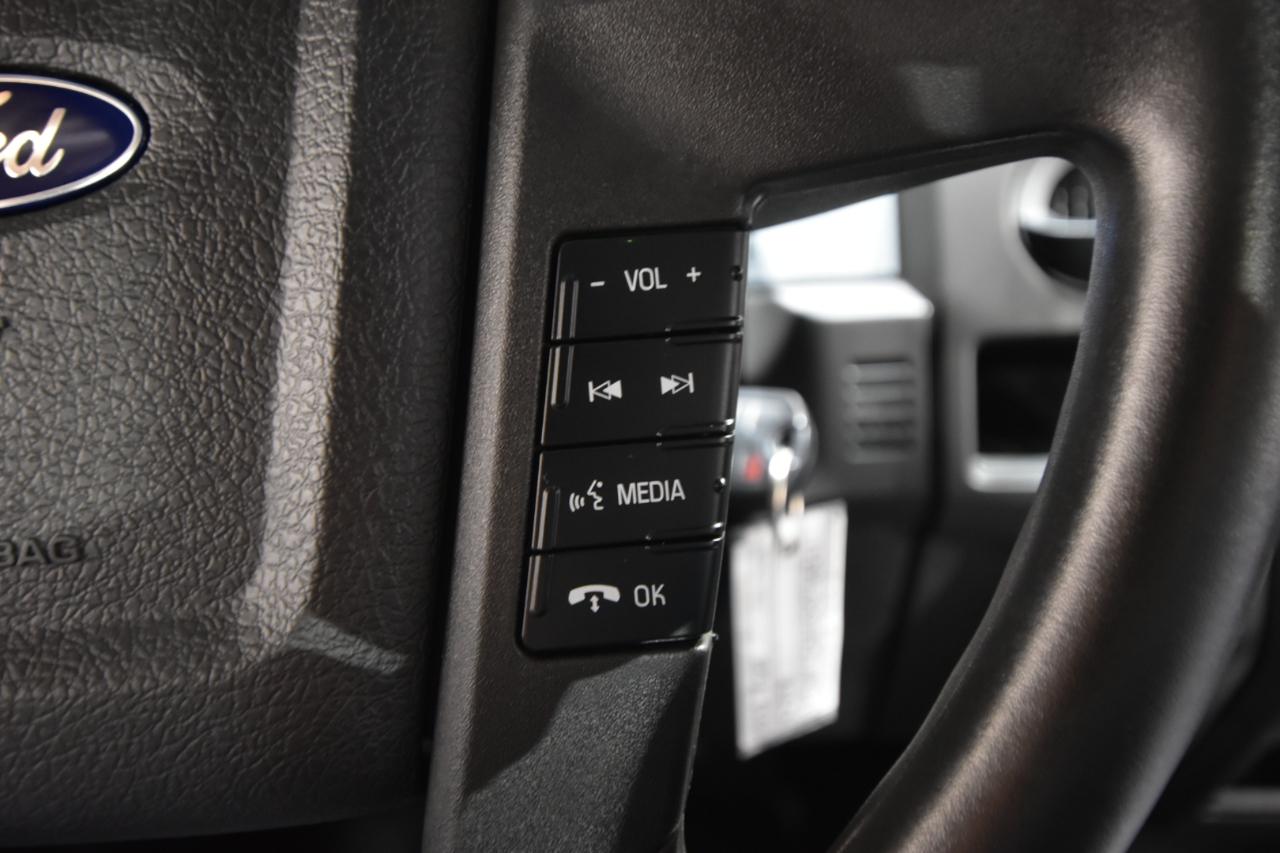 Ford F-150 2WD Reg Cab 145" XL 2013