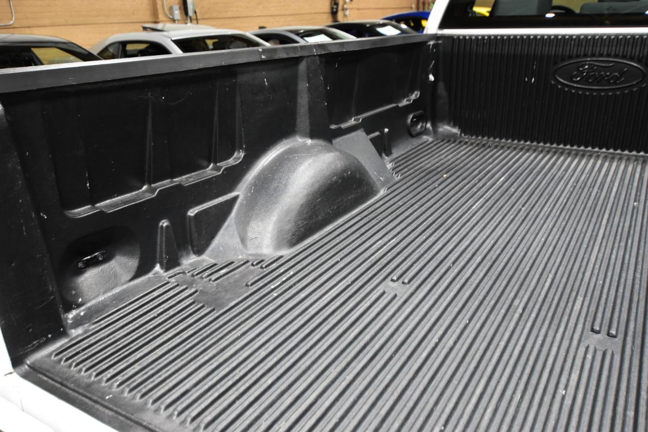 Ford F-150 2WD Reg Cab 145" XL 2013