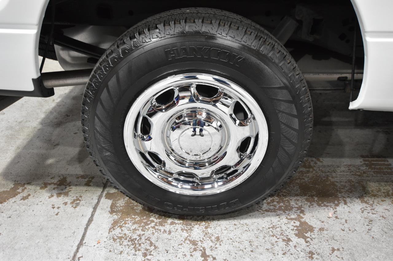 Ford F-150 2WD Reg Cab 145" XL 2013