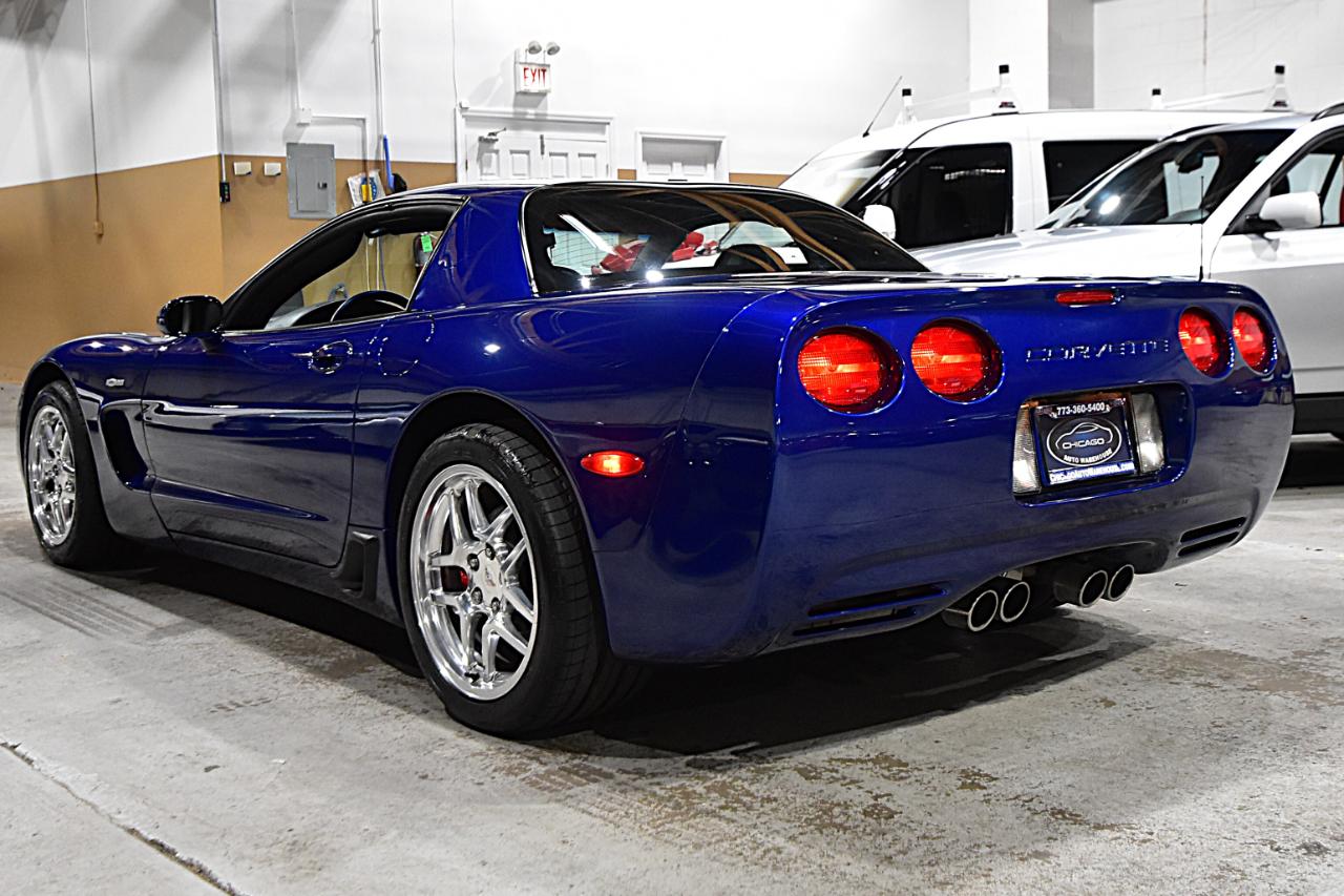 Chevrolet Corvette 2dr Z06 Hardtop 2004