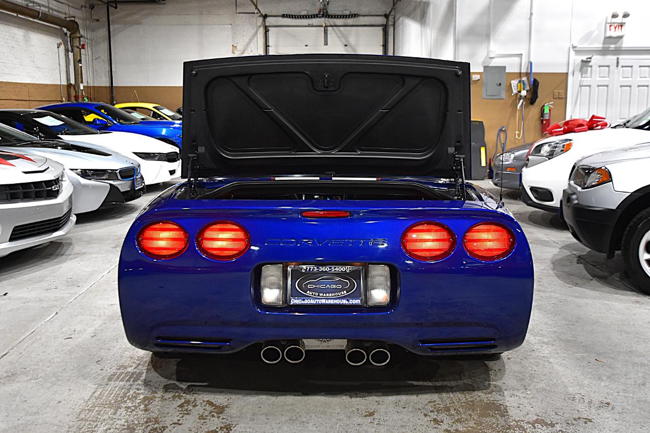 Chevrolet Corvette 2dr Z06 Hardtop 2004