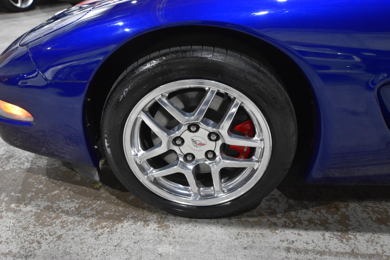 Chevrolet Corvette 2dr Z06 Hardtop 2004