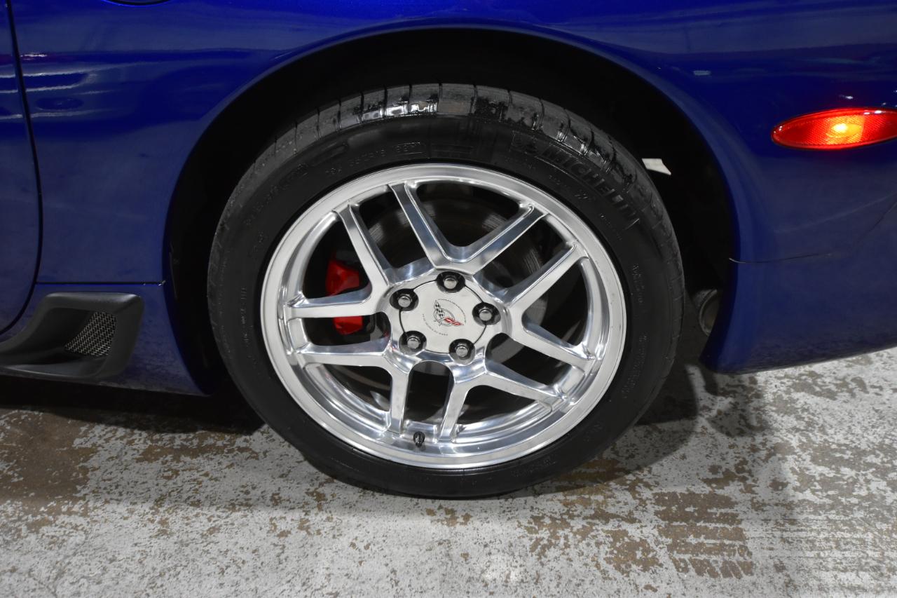 Chevrolet Corvette 2dr Z06 Hardtop 2004