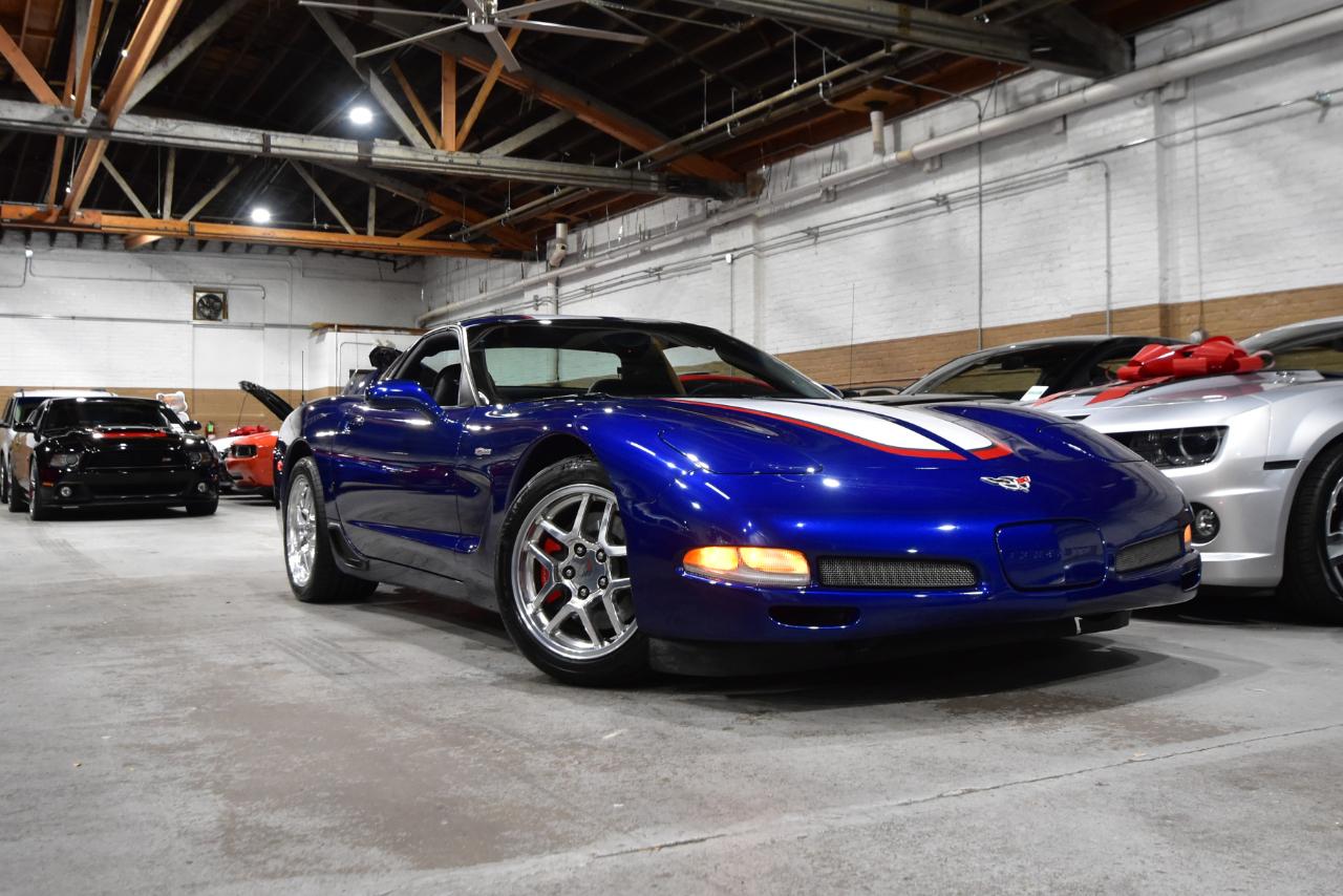 Chevrolet Corvette 2dr Z06 Hardtop 2004